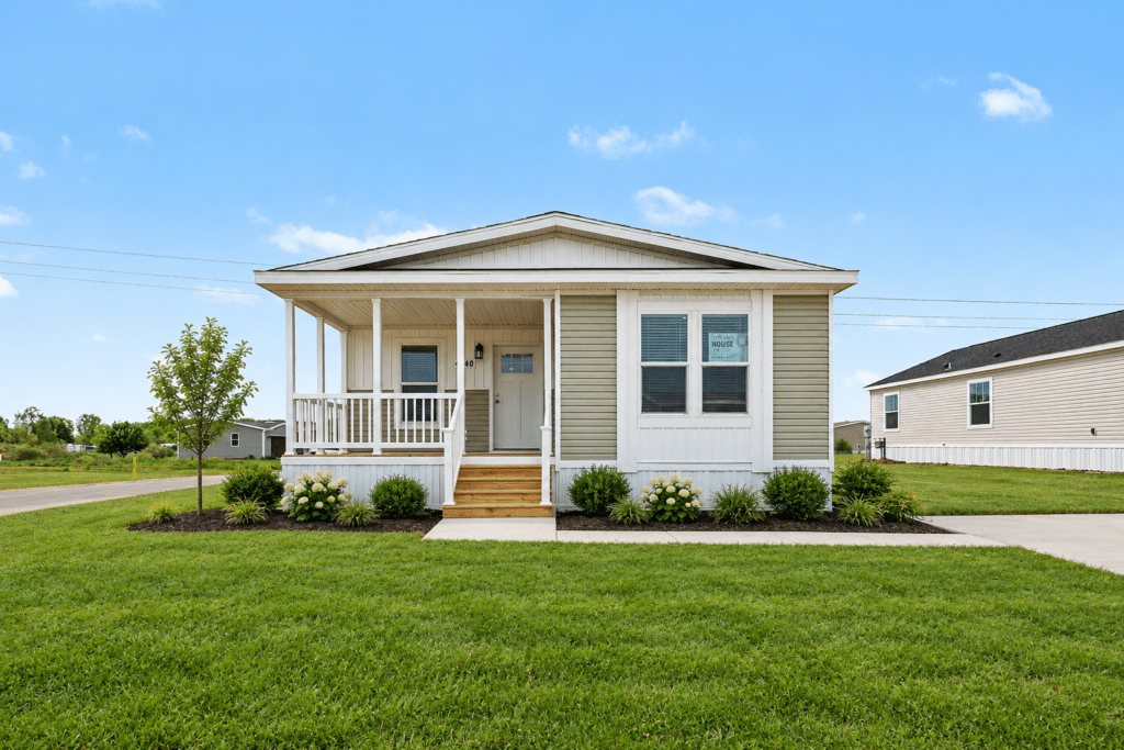 Photo 1 of the manufactured home for sale at 4140 Shalimar Dr in Allendale, MI