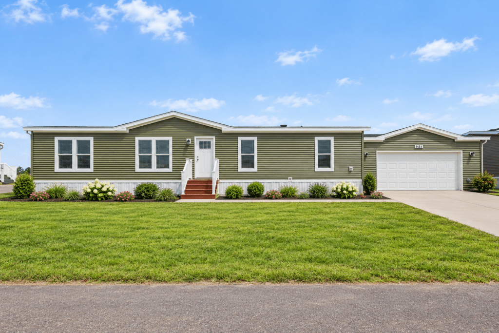 Photo 1 of the manufactured home for sale at 4159 Shalimar Dr in Allendale, MI