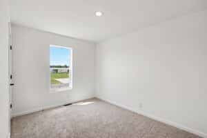 Photo 5 of the manufactured home for sale at 4231 Shalimar Drive in Allendale, MI